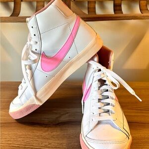 Nike Blazer Mid ‘77 Sneakers White/Pink/Guava Ice/Jade Ice